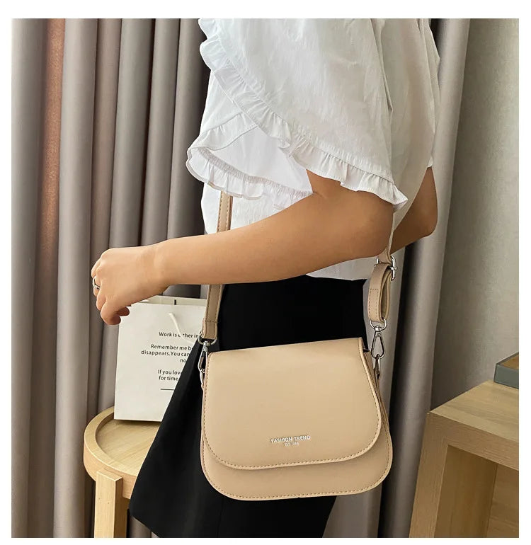 Saddle bag women's crossbody bag bag girl, summer simple fashion trend, foreign shoulder bag women