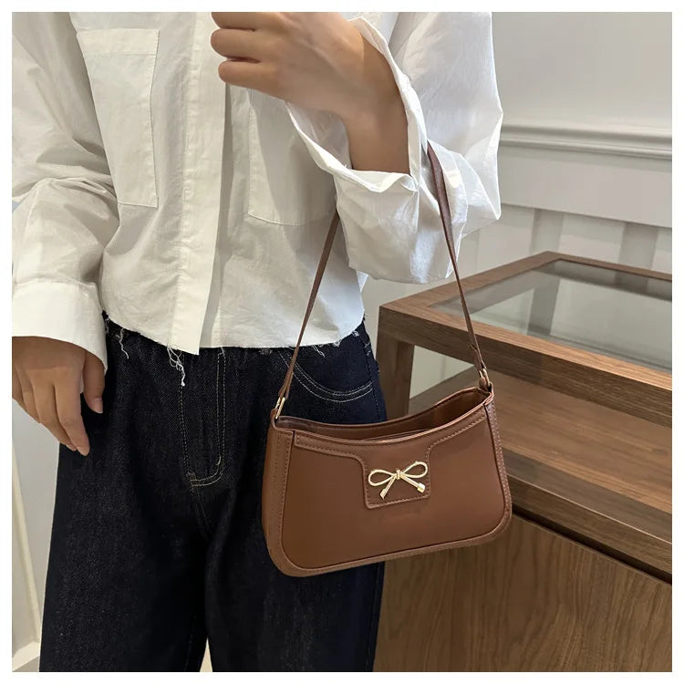 Stylish Shoulder Bag with Metal Bow Decoration, Versatile Underarm Bag, Classic Brown and Black Baguette Bag for Women Daily Use