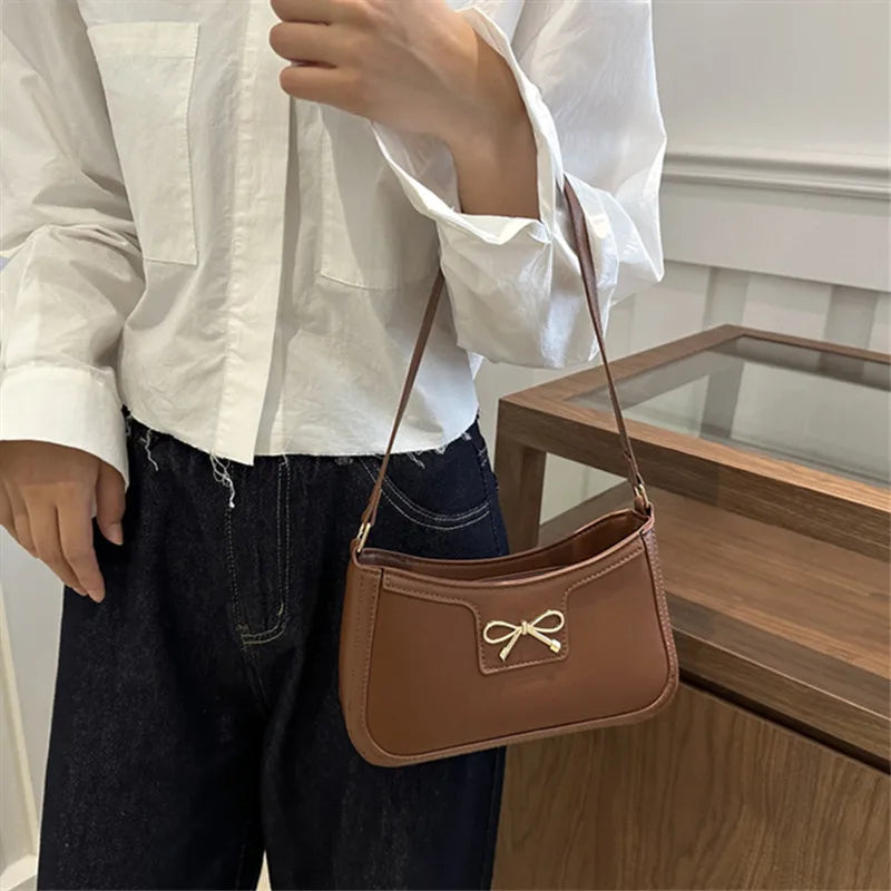 Stylish Shoulder Bag with Metal Bow Decoration, Versatile Underarm Bag, Classic Brown and Black Baguette Bag for Women Daily Use