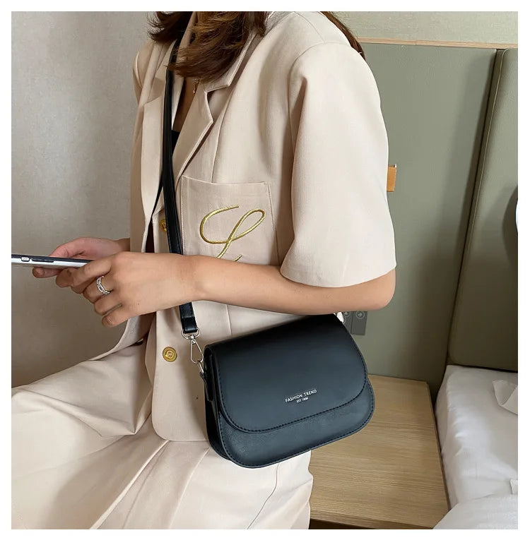 Saddle bag women's crossbody bag bag girl, summer simple fashion trend, foreign shoulder bag women